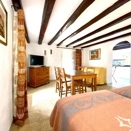 Apartamento De 1 En Finca, Con Terraza Y Vista En La Montana En Valle San Lorenzo