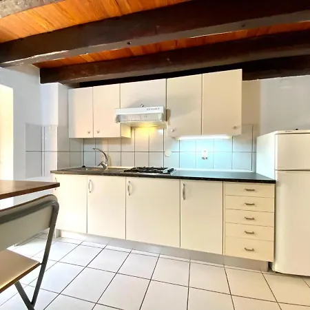 Apartamento De 1 En Finca, Con Terraza Y Vista En La Montana En Valle San Lorenzo *